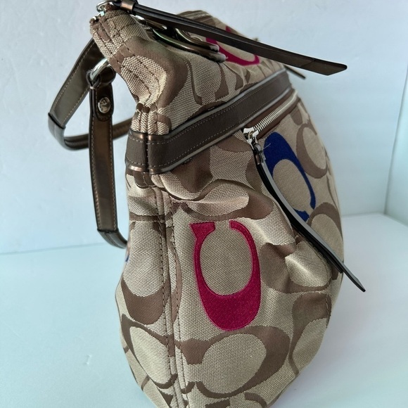 Coach NWOT Poppy Large Embroidered Multi Colored Signature “C” - Picture 7 of 10